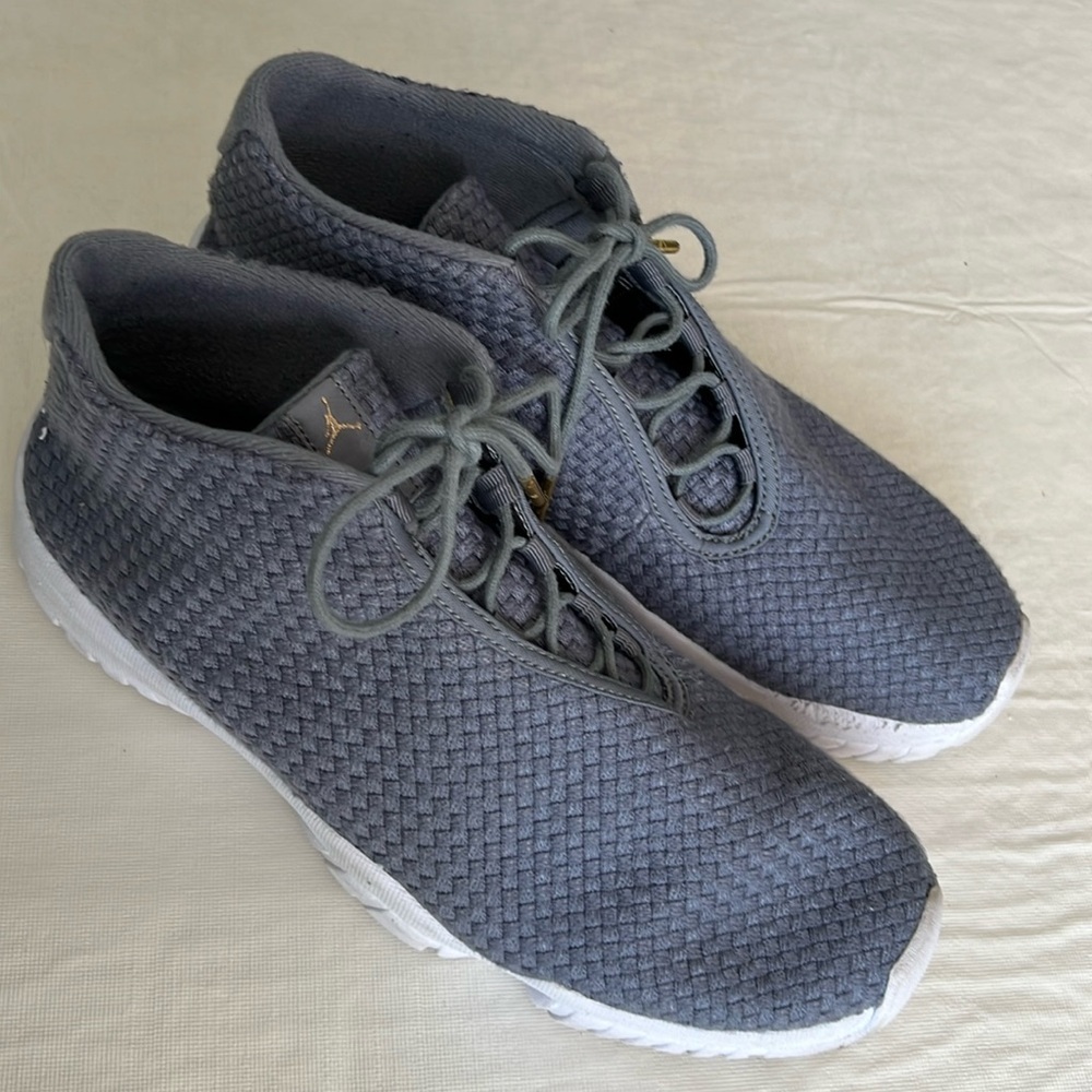JORDAN Future Men’s Grey Sneakers Size 10